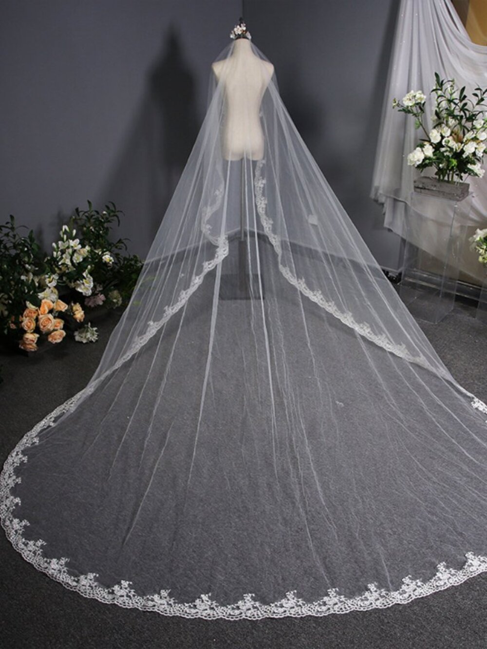 Regal Cathedral Length Bridal Veil 3.8m